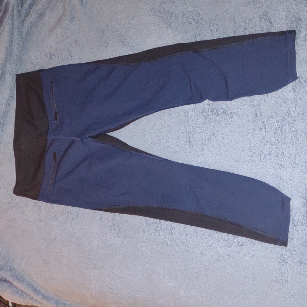 GapFit Sculpt Compression leggings